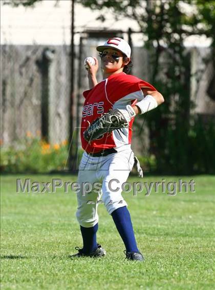Thumbnail 1 in Campolindo vs Alameda (CIF NCS D2 Semifinal) photogallery.