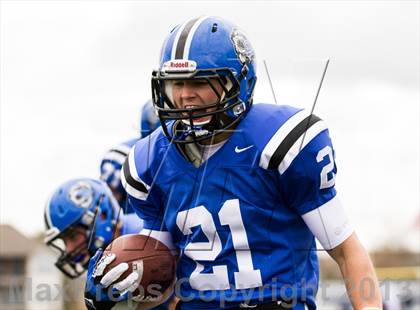 Thumbnail 1 in Elk Grove vs Lake Zurich (IHSA 7A First Round Playoff) photogallery.