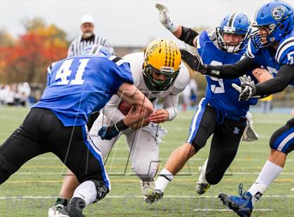 Thumbnail 3 in Elk Grove vs Lake Zurich (IHSA 7A First Round Playoff) photogallery.