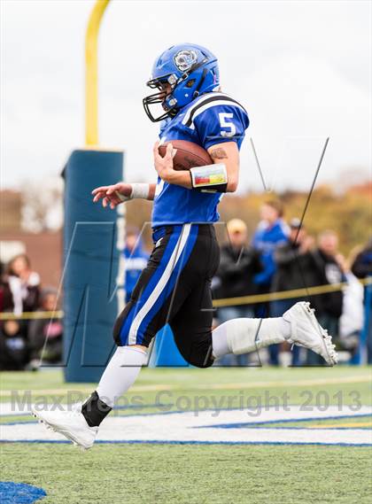 Thumbnail 2 in Elk Grove vs Lake Zurich (IHSA 7A First Round Playoff) photogallery.
