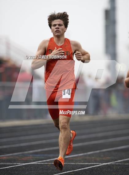 Thumbnail 1 in Mandarin Preseason Classic (3000 Meters) photogallery.