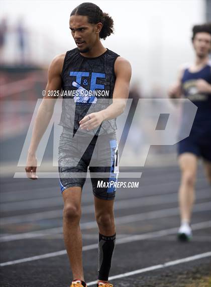 Thumbnail 2 in Mandarin Preseason Classic (3000 Meters) photogallery.