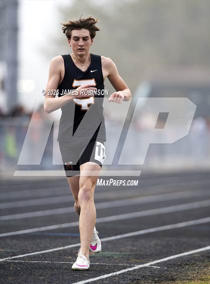 Thumbnail 1 in Mandarin Preseason Classic (3000 Meters) photogallery.