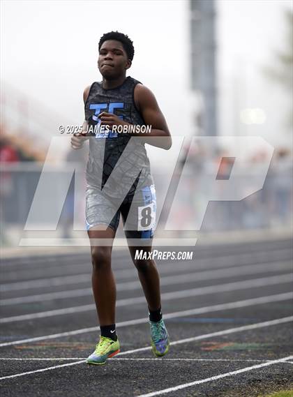 Thumbnail 2 in Mandarin Preseason Classic (3000 Meters) photogallery.