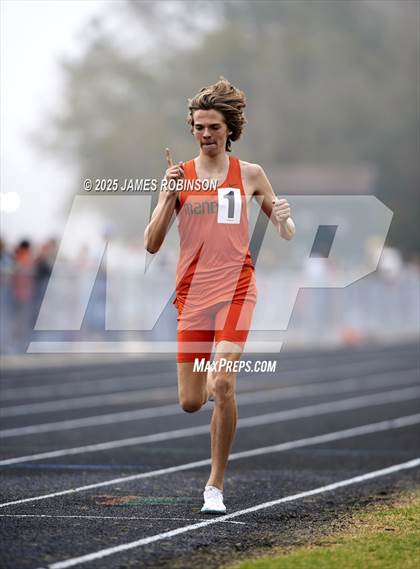 Thumbnail 2 in Mandarin Preseason Classic (3000 Meters) photogallery.