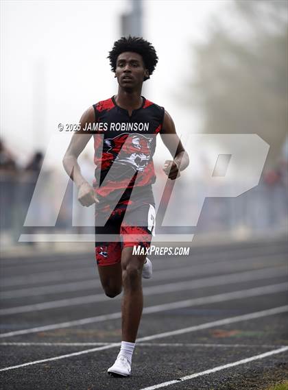 Thumbnail 3 in Mandarin Preseason Classic (3000 Meters) photogallery.