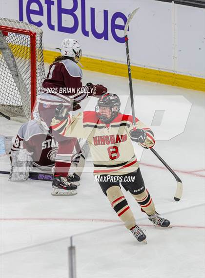 Thumbnail 3 in Hingham vs Bishop Stang (MIAA Division 1 Final) photogallery.