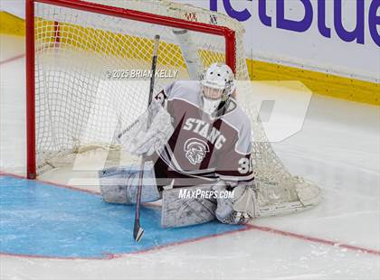 Thumbnail 2 in Hingham vs Bishop Stang (MIAA Division 1 Final) photogallery.