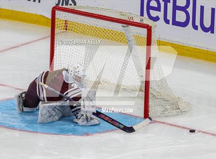 Thumbnail 3 in Hingham vs Bishop Stang (MIAA Division 1 Final) photogallery.