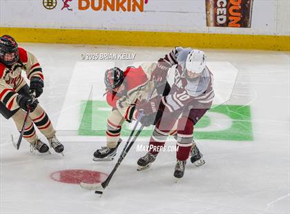 Thumbnail 3 in Hingham vs Bishop Stang (MIAA Division 1 Final) photogallery.