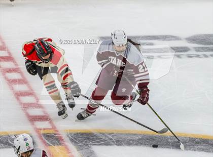 Thumbnail 1 in Hingham vs Bishop Stang (MIAA Division 1 Final) photogallery.
