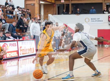 Thumbnail 1 in Georgetown Prep vs. St. Xavier (Torrey Pines Holiday Classic) photogallery.