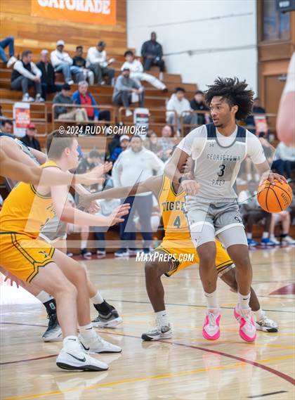 Thumbnail 3 in Georgetown Prep vs. St. Xavier (Torrey Pines Holiday Classic) photogallery.
