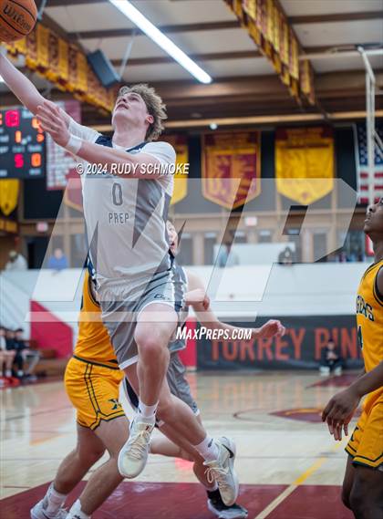Thumbnail 1 in Georgetown Prep vs. St. Xavier (Torrey Pines Holiday Classic) photogallery.
