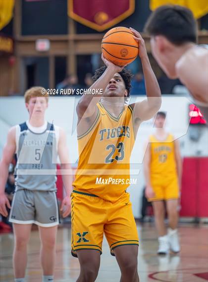 Thumbnail 1 in Georgetown Prep vs. St. Xavier (Torrey Pines Holiday Classic) photogallery.