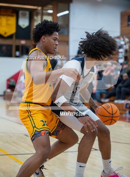 Thumbnail 3 in Georgetown Prep vs. St. Xavier (Torrey Pines Holiday Classic) photogallery.