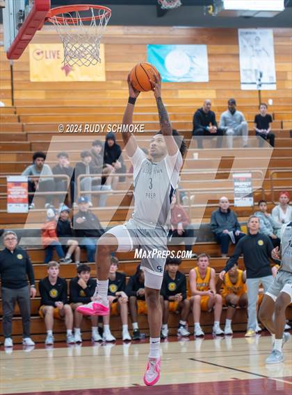 Thumbnail 3 in Georgetown Prep vs. St. Xavier (Torrey Pines Holiday Classic) photogallery.
