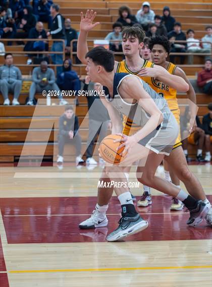 Thumbnail 2 in Georgetown Prep vs. St. Xavier (Torrey Pines Holiday Classic) photogallery.