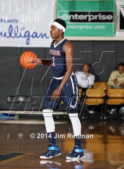Thumbnail 2 in Florida Air Academy vs. Riverside (City of Palms Classic) photogallery.
