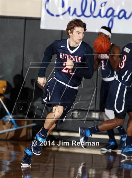 Thumbnail 1 in Florida Air Academy vs. Riverside (City of Palms Classic) photogallery.
