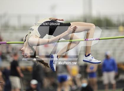 Thumbnail 3 in Hamilton Southeastern (IHSAA Sectional) photogallery.