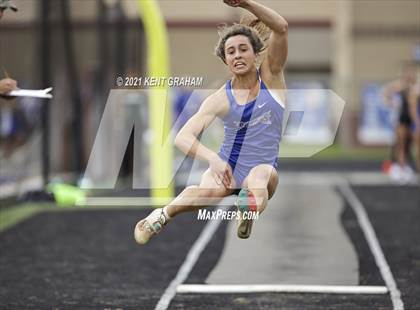 Thumbnail 3 in Hamilton Southeastern (IHSAA Sectional) photogallery.