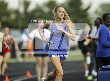 Thumbnail 2 in Hamilton Southeastern (IHSAA Sectional) photogallery.