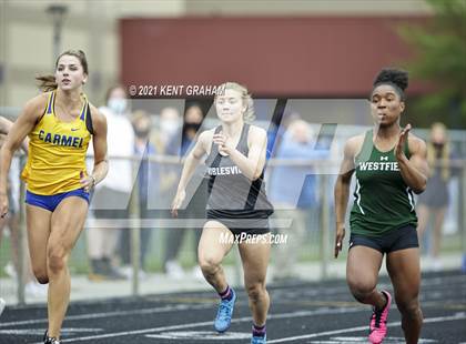 Thumbnail 2 in Hamilton Southeastern (IHSAA Sectional) photogallery.