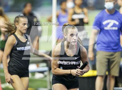 Thumbnail 1 in Hamilton Southeastern (IHSAA Sectional) photogallery.