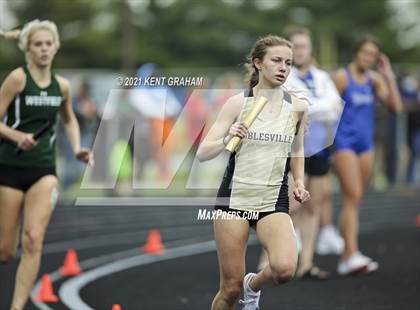 Thumbnail 3 in Hamilton Southeastern (IHSAA Sectional) photogallery.