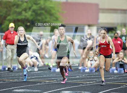 Thumbnail 1 in Hamilton Southeastern (IHSAA Sectional) photogallery.