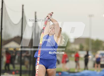 Thumbnail 1 in Hamilton Southeastern (IHSAA Sectional) photogallery.