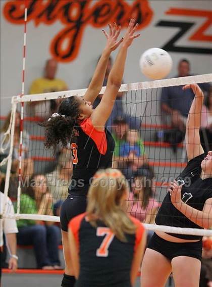Thumbnail 2 in Granite Bay @ Roseville photogallery.