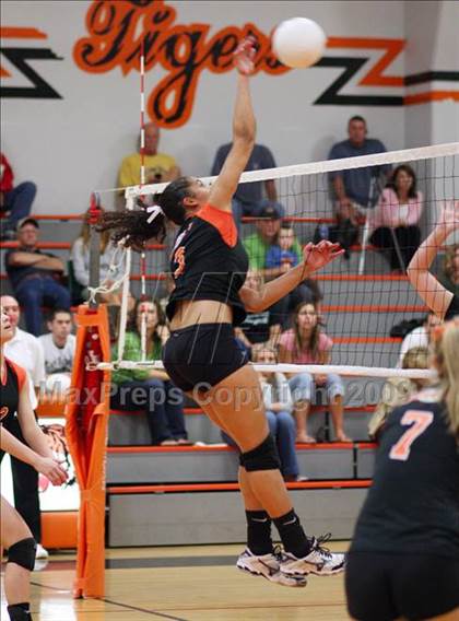 Thumbnail 3 in Granite Bay @ Roseville photogallery.