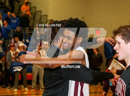 Thumbnail 3 in Middletown vs. Kingston (Section 9 Class AA Championship) photogallery.
