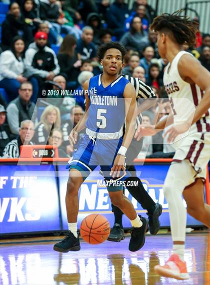 Thumbnail 3 in Middletown vs. Kingston (Section 9 Class AA Championship) photogallery.