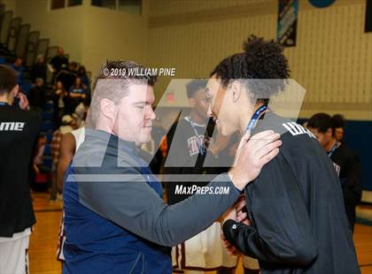 Thumbnail 2 in Middletown vs. Kingston (Section 9 Class AA Championship) photogallery.