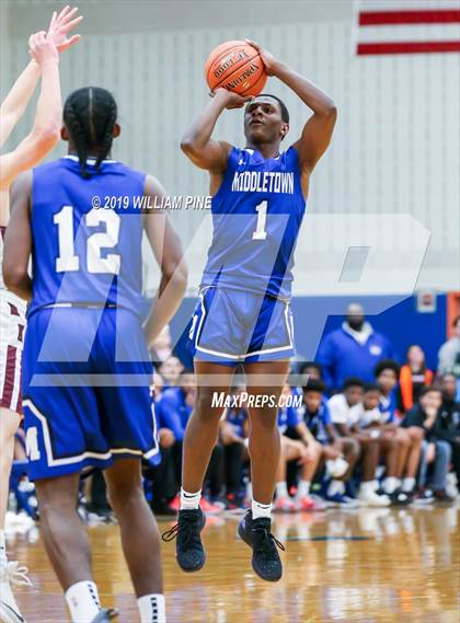 Thumbnail 3 in Middletown vs. Kingston (Section 9 Class AA Championship) photogallery.