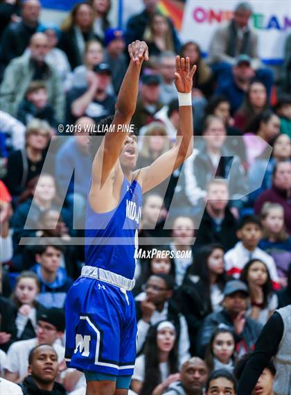 Thumbnail 3 in Middletown vs. Kingston (Section 9 Class AA Championship) photogallery.