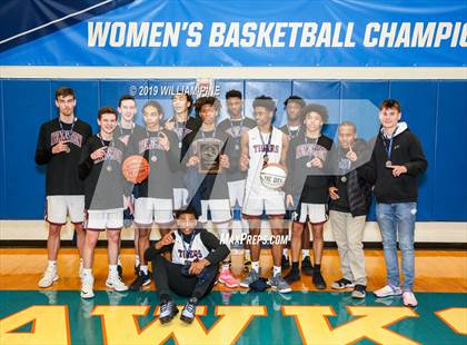 Thumbnail 1 in Middletown vs. Kingston (Section 9 Class AA Championship) photogallery.