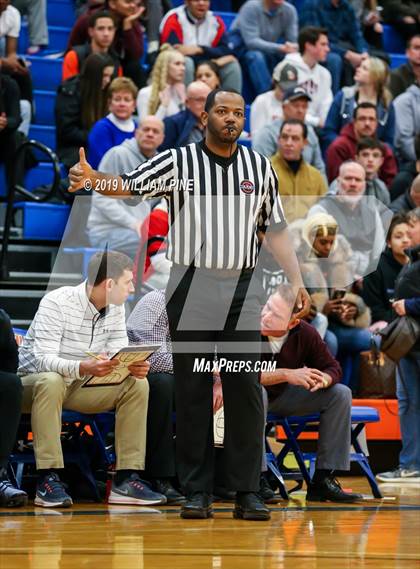 Thumbnail 3 in Middletown vs. Kingston (Section 9 Class AA Championship) photogallery.