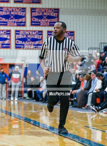 Thumbnail 1 in Middletown vs. Kingston (Section 9 Class AA Championship) photogallery.
