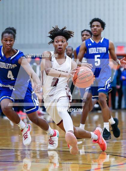 Thumbnail 3 in Middletown vs. Kingston (Section 9 Class AA Championship) photogallery.