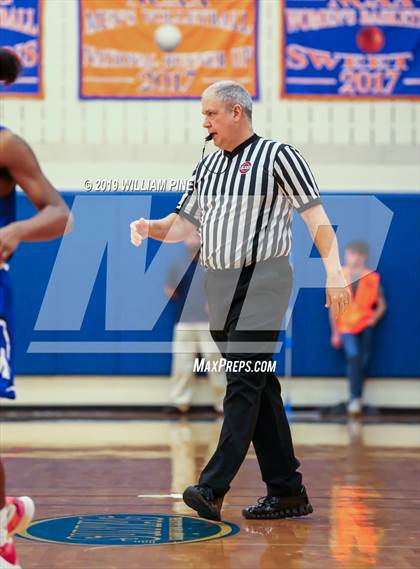 Thumbnail 3 in Middletown vs. Kingston (Section 9 Class AA Championship) photogallery.
