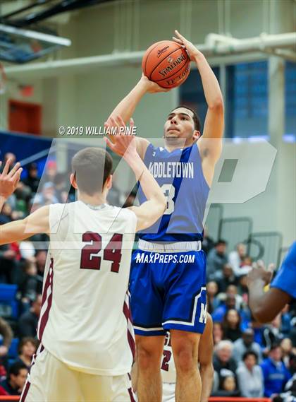 Thumbnail 2 in Middletown vs. Kingston (Section 9 Class AA Championship) photogallery.