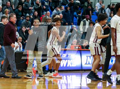 Thumbnail 3 in Middletown vs. Kingston (Section 9 Class AA Championship) photogallery.