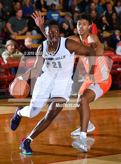 Thumbnail 3 in Chino Hills vs. Bishop Gorman (Nike Extravaganza) photogallery.