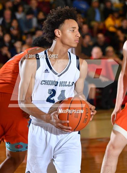 Thumbnail 3 in Chino Hills vs. Bishop Gorman (Nike Extravaganza) photogallery.