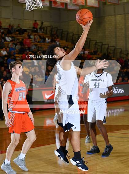 Thumbnail 1 in Chino Hills vs. Bishop Gorman (Nike Extravaganza) photogallery.