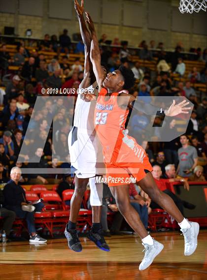Thumbnail 1 in Chino Hills vs. Bishop Gorman (Nike Extravaganza) photogallery.